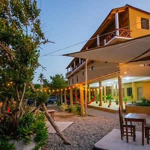 Hotel La Playa